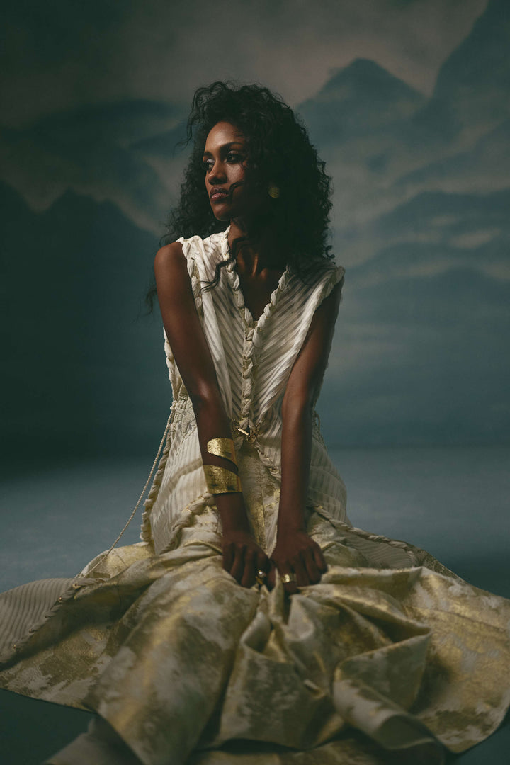 AIRA LEHNGA SET