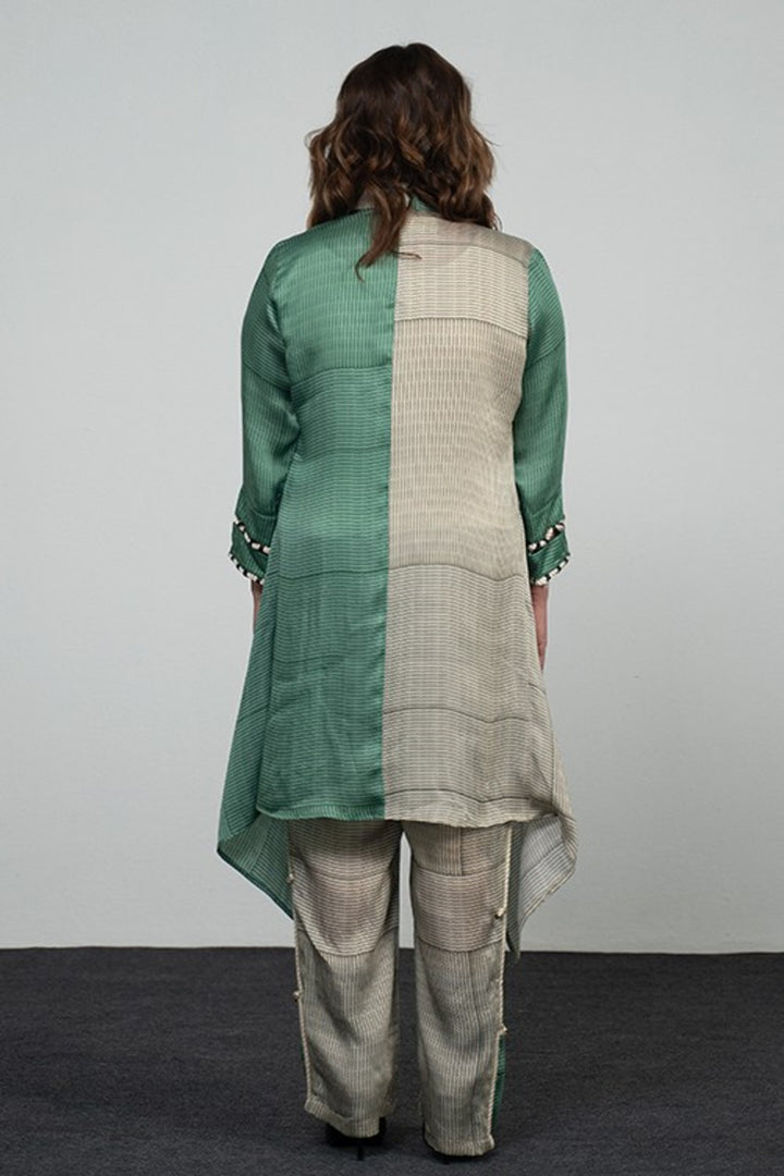 Noor Coverup