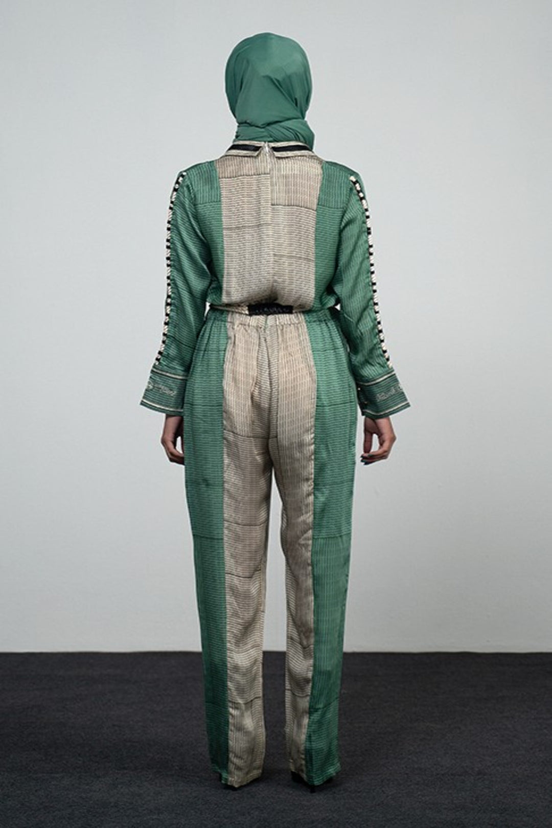 Sievietes Jumpsuit